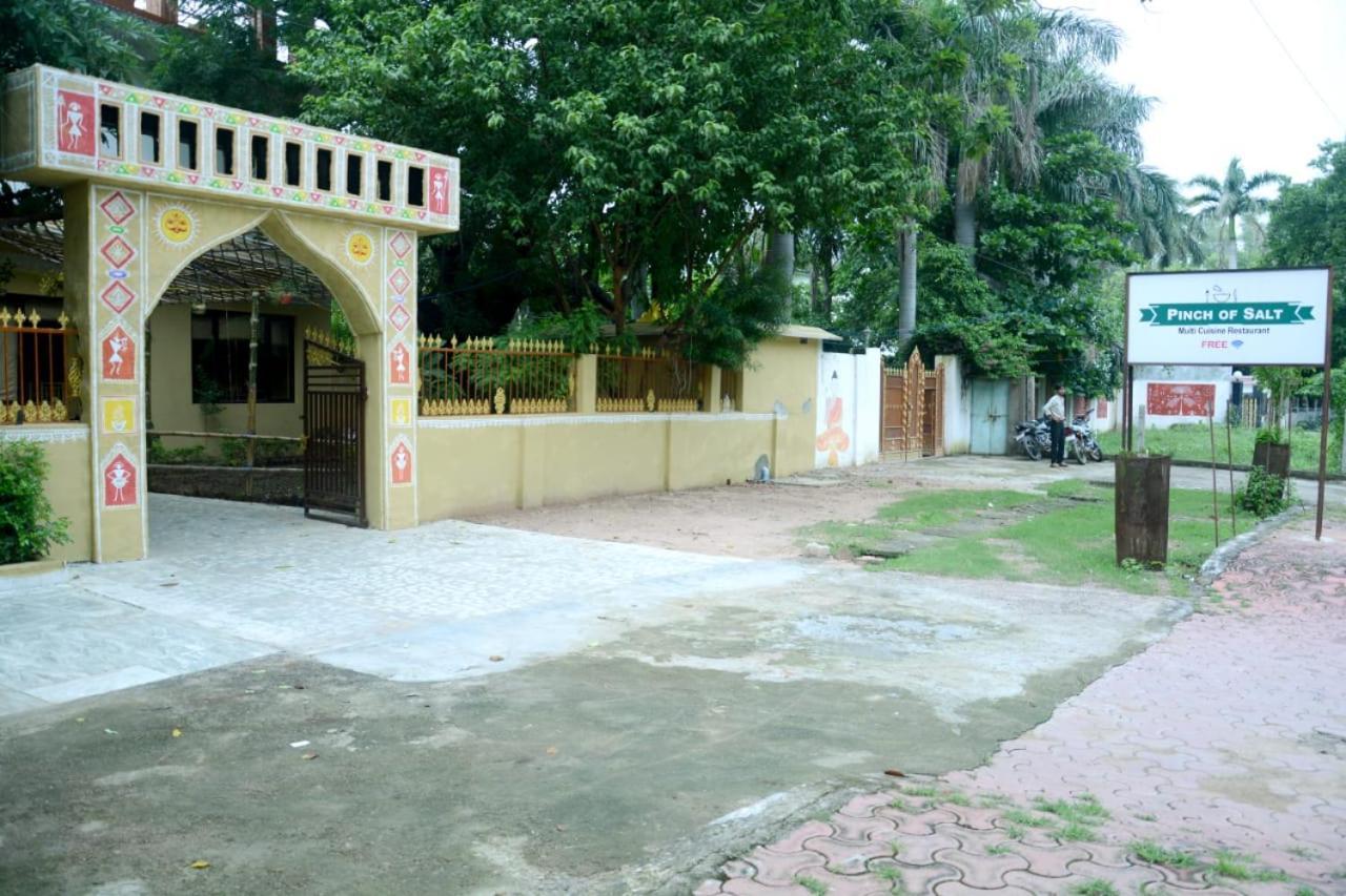 Priyanka Resort Khajurāho Exterior photo